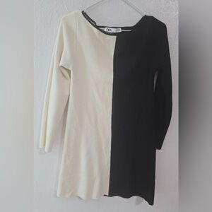 Zara Sheath Dress White and Cream Long Sleeve Crew Neck